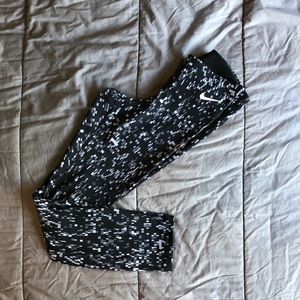 Nike leggings